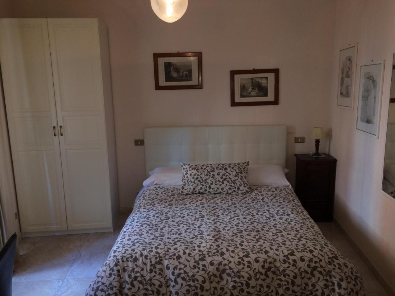 Borgo Antico Santa Lucia Bed and Breakfast Potenza Exterior foto