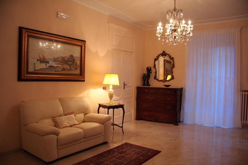 Borgo Antico Santa Lucia Bed and Breakfast Potenza Exterior foto